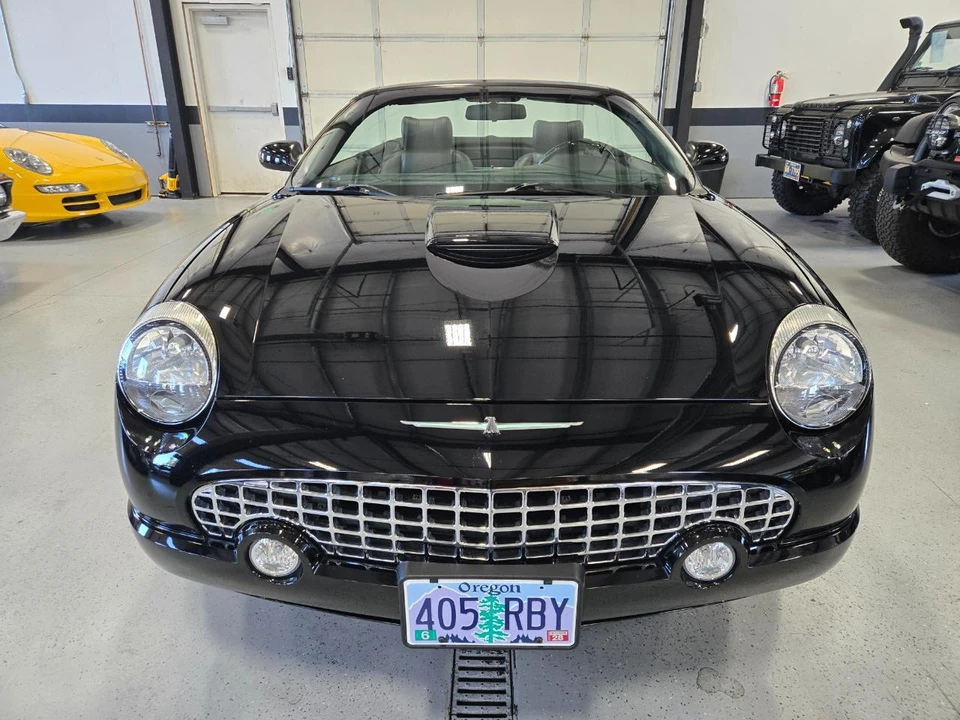 2004 Ford Thunderbird 11th Gen - Image 4 of 27