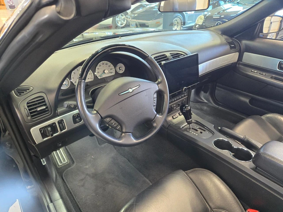 2004 Ford Thunderbird 11th Gen - Image 19 of 27