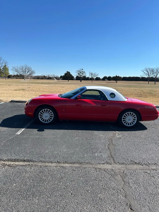2004 Ford Thunderbird 11th Gen - Image 2 of 19