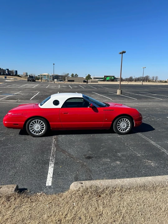 2004 Ford Thunderbird 11th Gen - Image 6 of 19