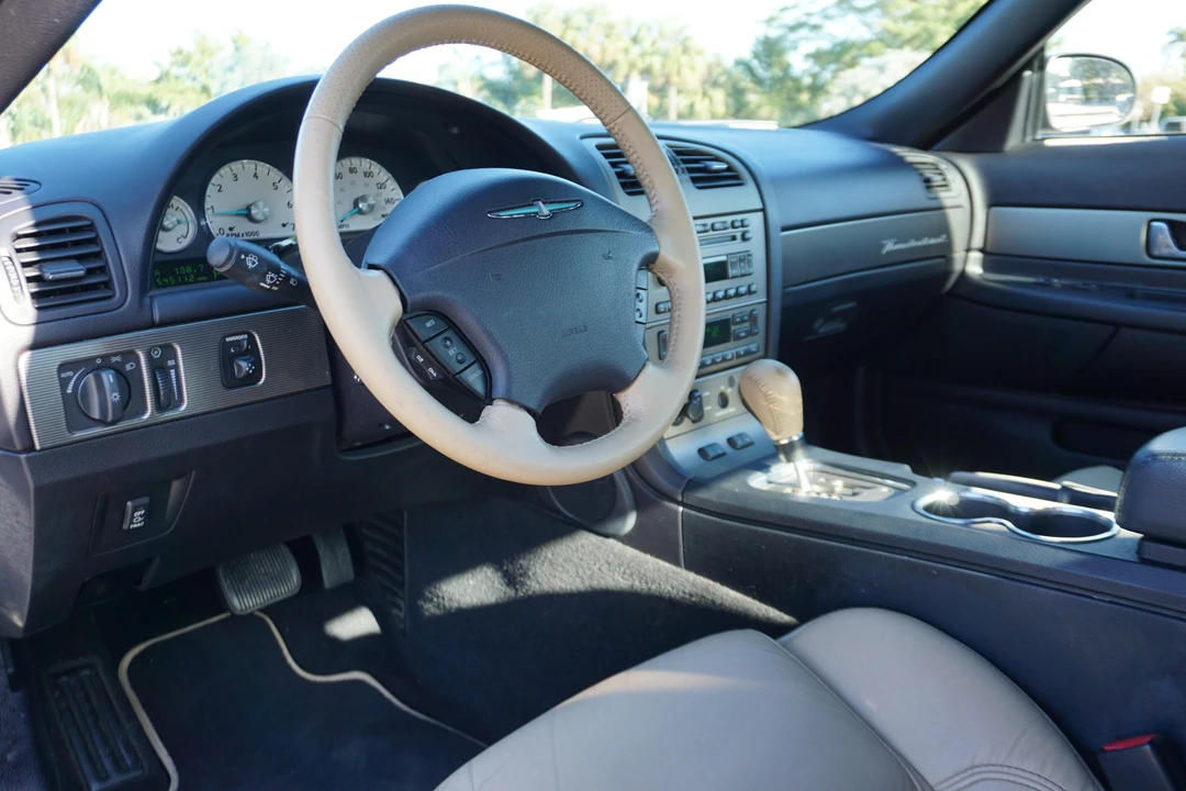 2004 Ford Thunderbird 11th Gen - Image 23 of 31