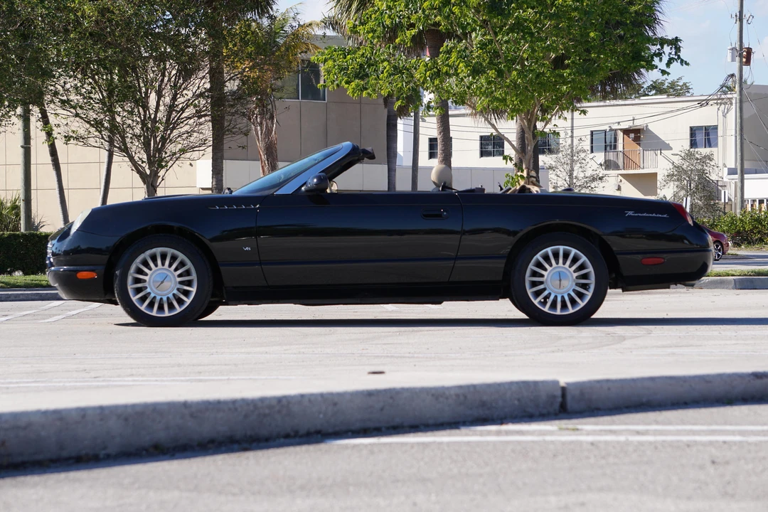 2004 Ford Thunderbird 11th Gen - Image 7 of 31