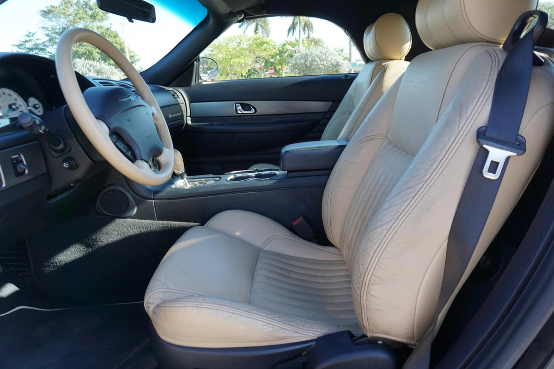 2004 Ford Thunderbird 11th Gen - Image 24 of 31