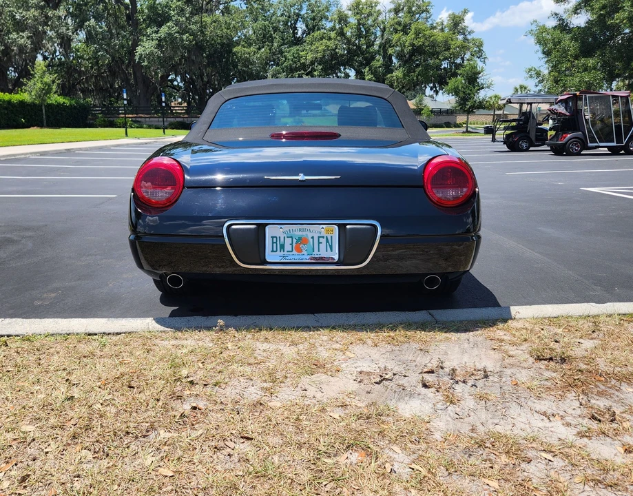 2004 Ford Thunderbird 11th Gen - Image 14 of 31