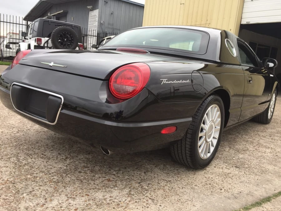 2004 Ford Thunderbird 11th Gen - Image 3 of 12