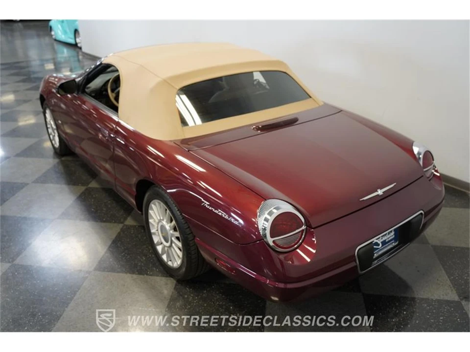 2004 Ford Thunderbird 11th Gen - Image 25 of 31