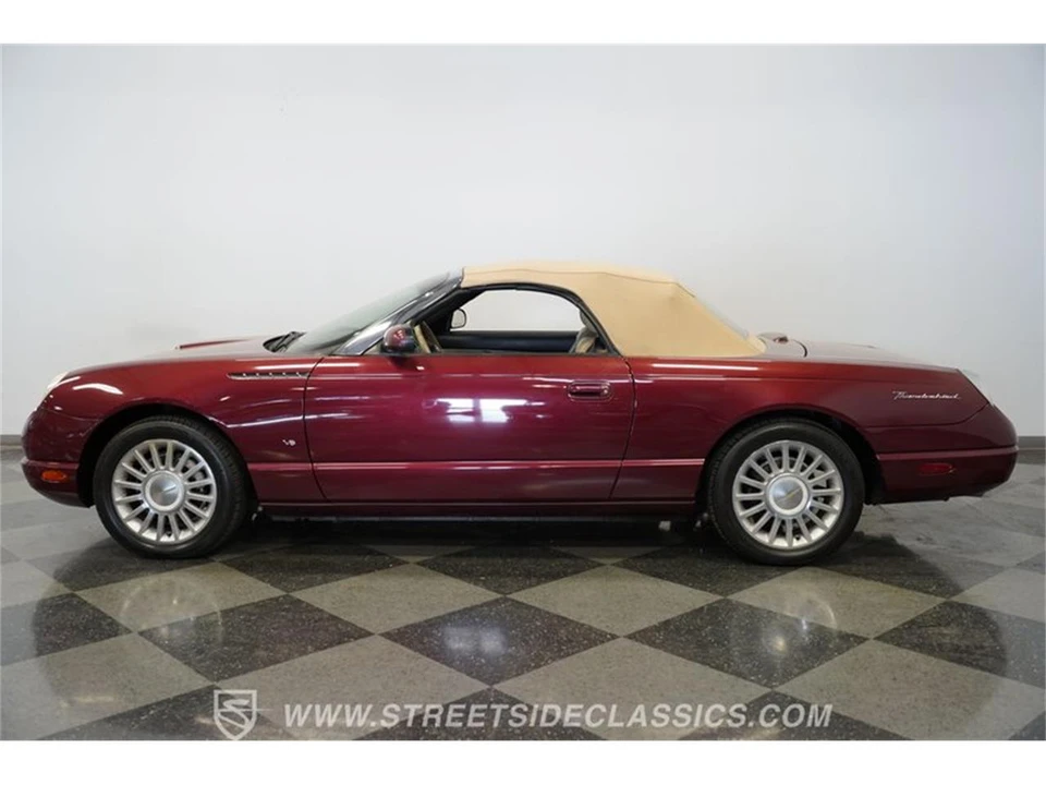 2004 Ford Thunderbird 11th Gen - Image 23 of 31