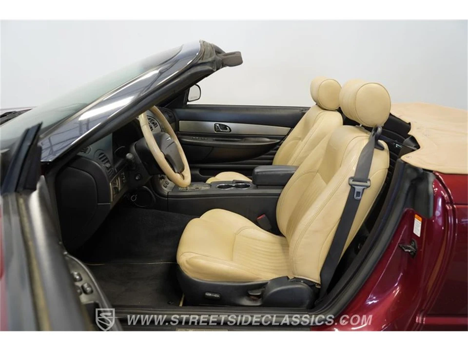 2004 Ford Thunderbird 11th Gen - Image 3 of 31