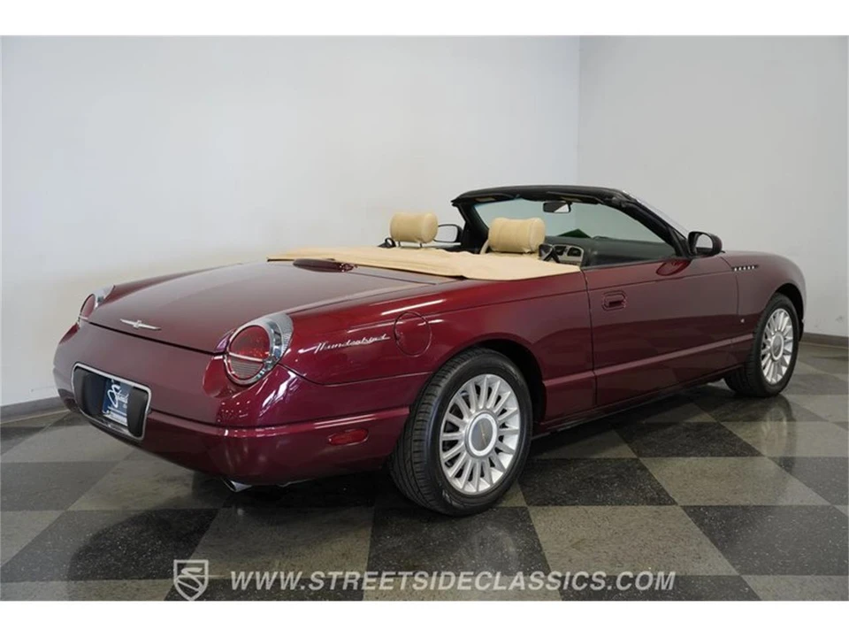 2004 Ford Thunderbird 11th Gen - Image 12 of 31