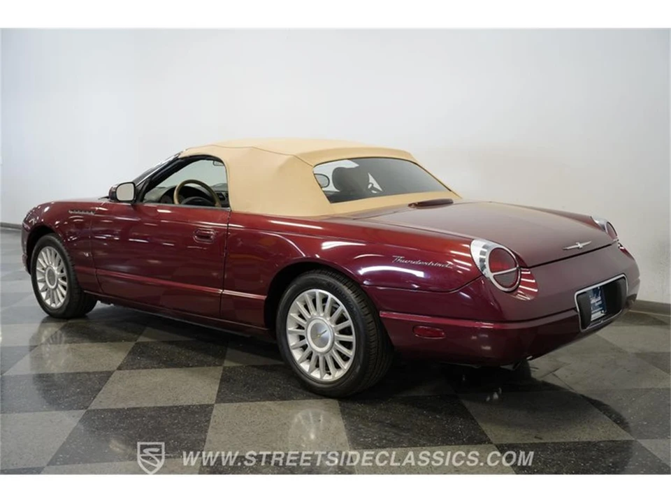2004 Ford Thunderbird 11th Gen - Image 24 of 31