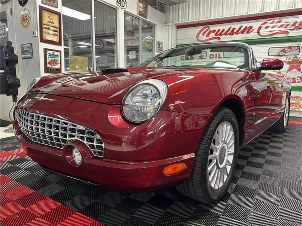 2004 Ford Thunderbird 11th Gen - Image 7 of 31