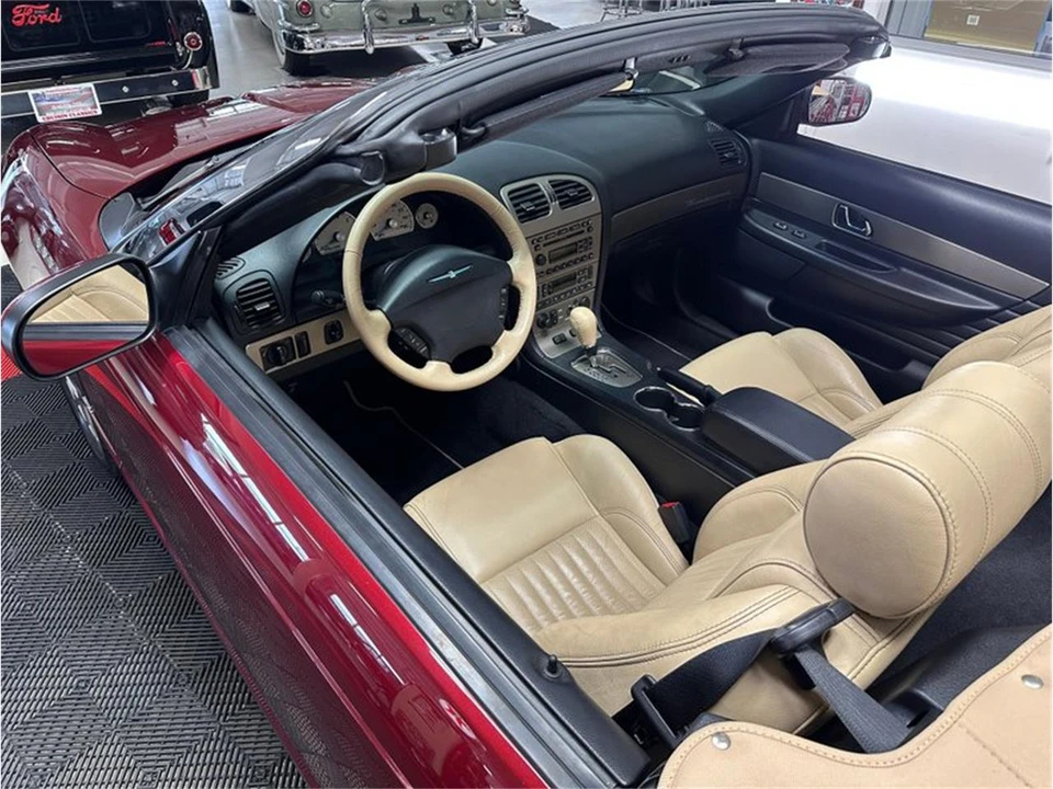 2004 Ford Thunderbird 11th Gen - Image 13 of 31