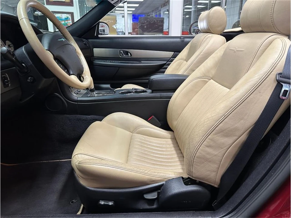 2004 Ford Thunderbird 11th Gen - Image 17 of 31