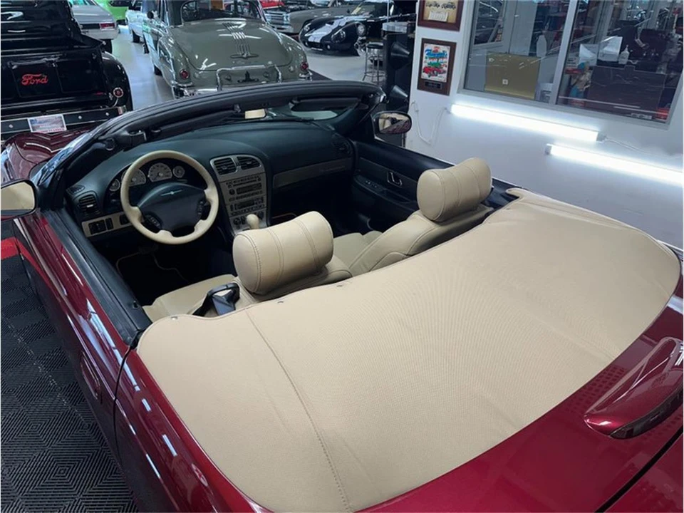2004 Ford Thunderbird 11th Gen - Image 20 of 31