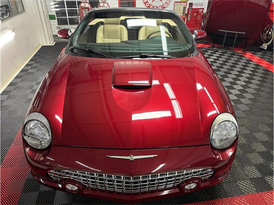 2004 Ford Thunderbird 11th Gen - Image 5 of 31