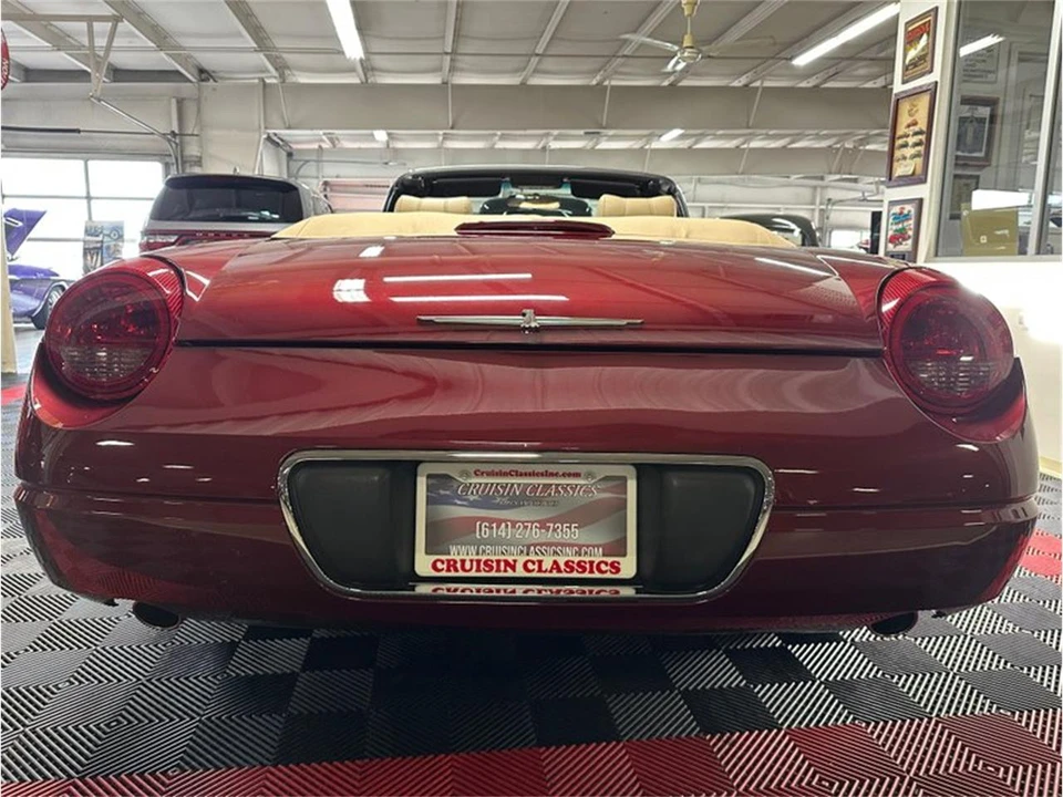 2004 Ford Thunderbird 11th Gen - Image 29 of 31