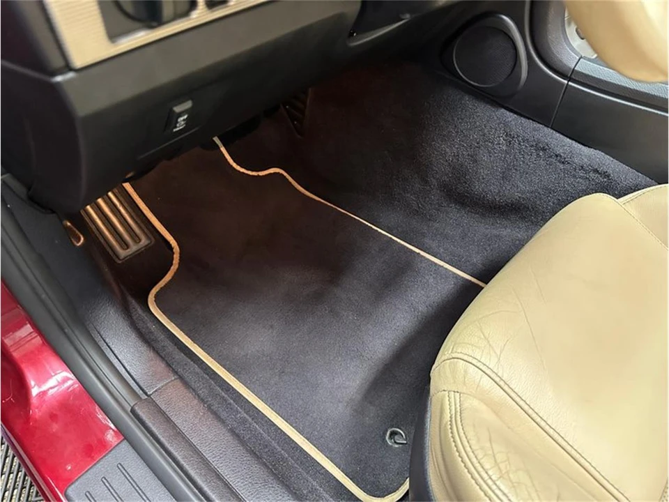 2004 Ford Thunderbird 11th Gen - Image 18 of 31