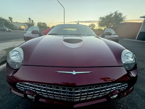 2004 Ford Thunderbird