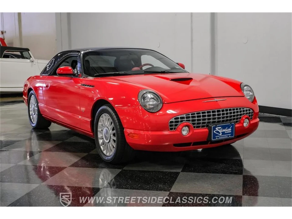 2004 Ford Thunderbird 11th Gen - Image 21 of 31