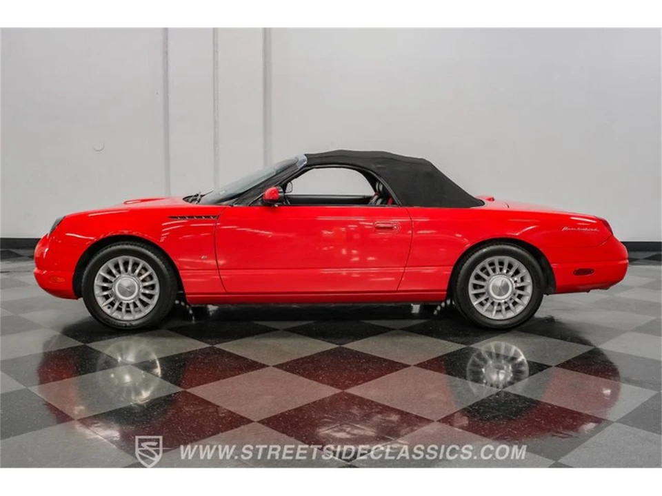 2004 Ford Thunderbird 11th Gen - Image 11 of 31