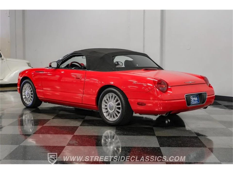 2004 Ford Thunderbird 11th Gen - Image 13 of 31