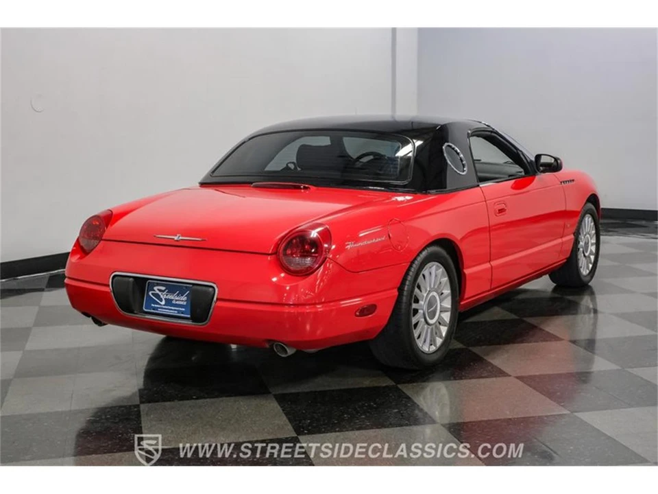 2004 Ford Thunderbird 11th Gen - Image 29 of 31