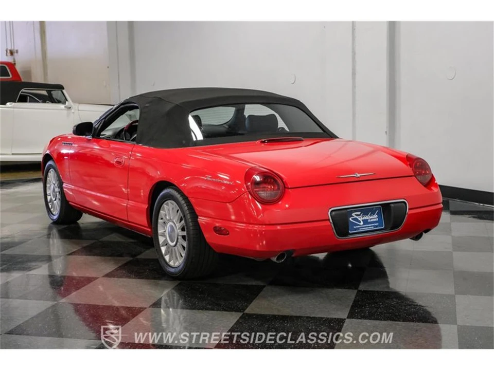 2004 Ford Thunderbird 11th Gen - Image 14 of 31