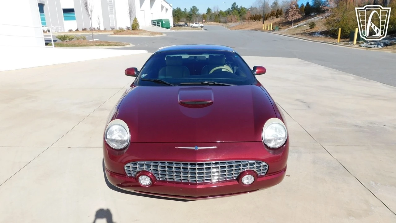 2004 Ford Thunderbird 11th Gen - Image 5 of 21