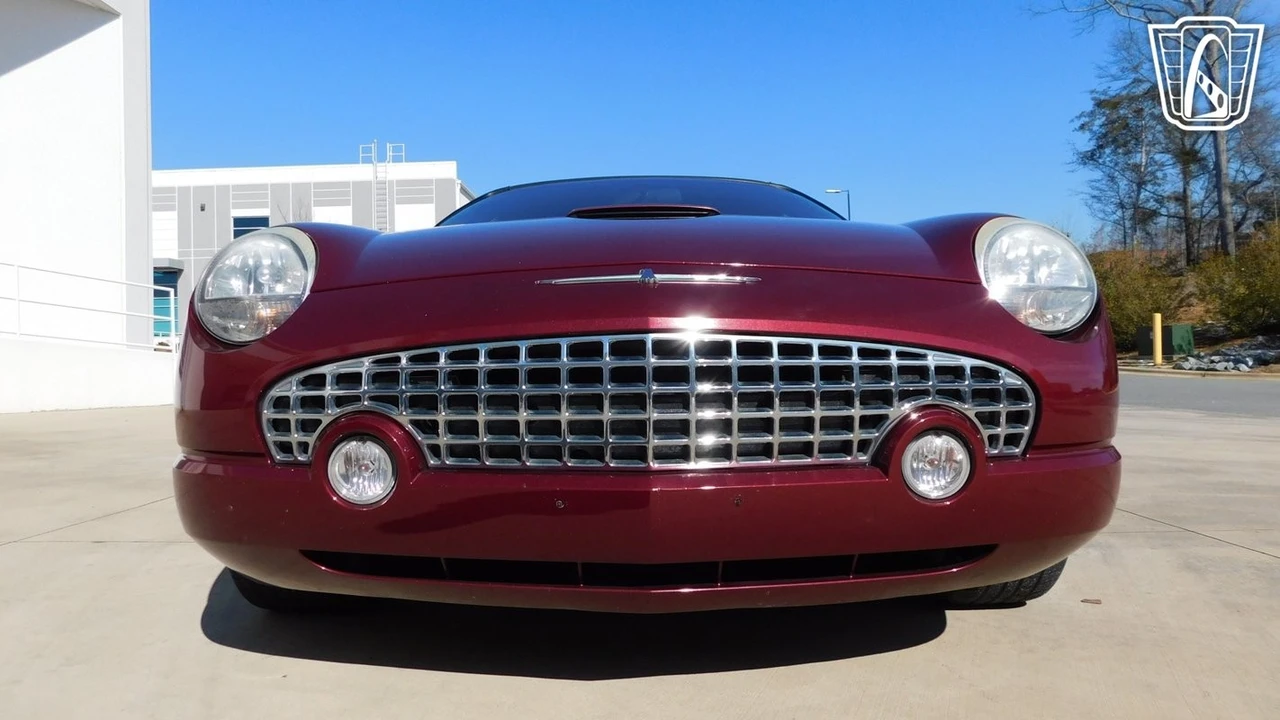 2004 Ford Thunderbird 11th Gen - Image 3 of 21