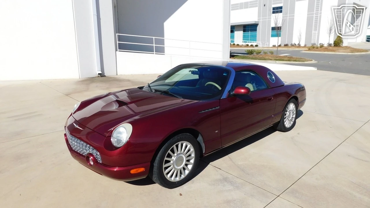 2004 Ford Thunderbird 11th Gen - Image 9 of 21