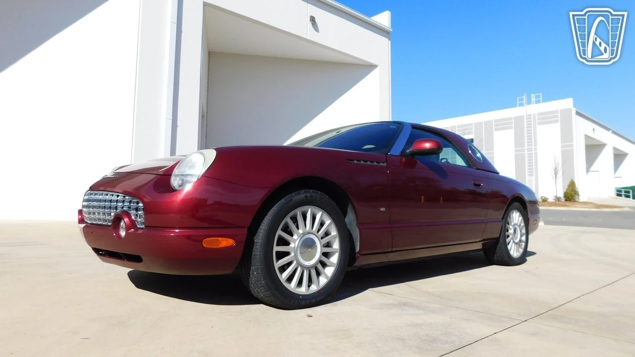 2004 Ford Thunderbird 11th Gen - Image 6 of 21