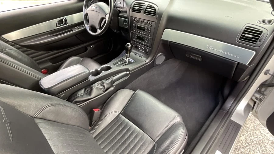 2004 Ford Thunderbird 11th Gen - Image 5 of 10