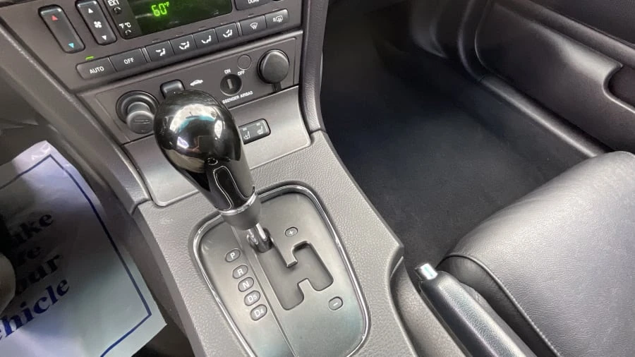 2004 Ford Thunderbird 11th Gen - Image 9 of 10