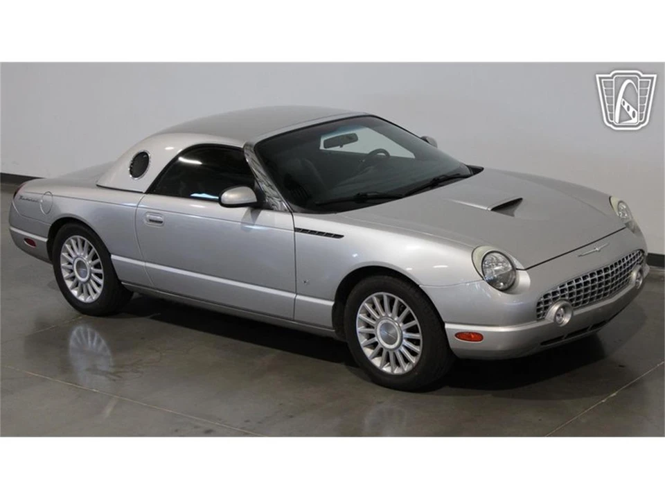 2004 Ford Thunderbird 11th Gen - Image 6 of 31