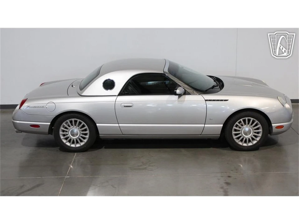 2004 Ford Thunderbird 11th Gen - Image 7 of 31