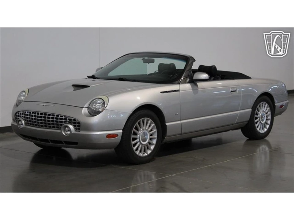 2004 Ford Thunderbird 11th Gen - Image 28 of 31