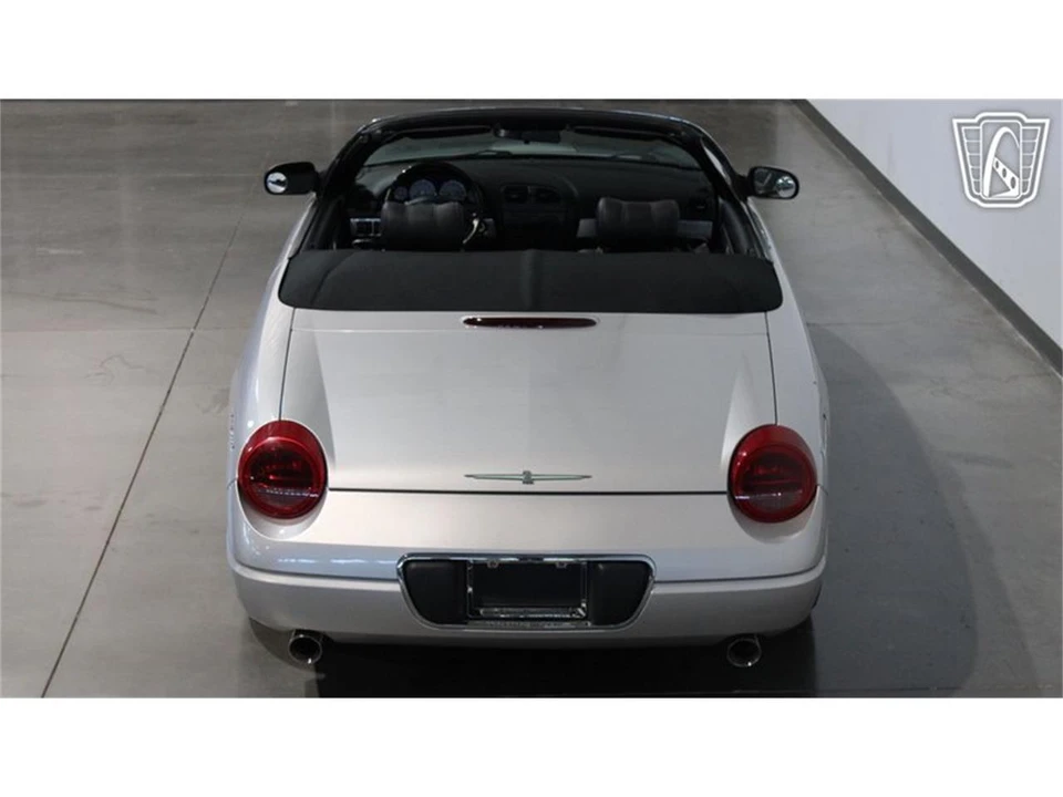 2004 Ford Thunderbird 11th Gen - Image 9 of 31