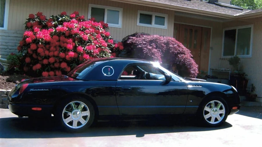 2004 Ford Thunderbird 11th Gen - Image 2 of 12
