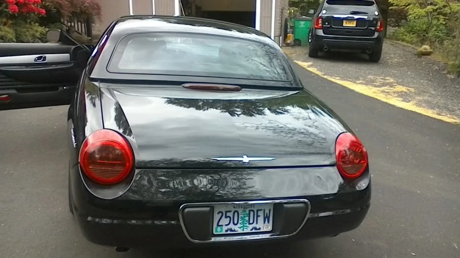 2004 Ford Thunderbird 11th Gen - Image 11 of 12