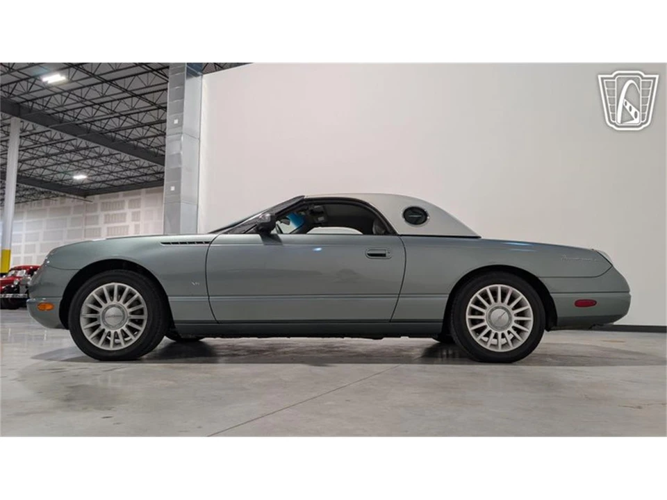 2004 Ford Thunderbird 11th Gen - Image 7 of 31