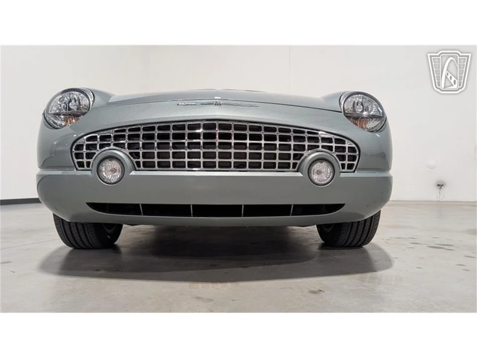 2004 Ford Thunderbird 11th Gen - Image 25 of 31