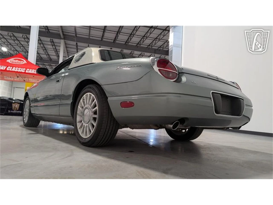 2004 Ford Thunderbird 11th Gen - Image 10 of 31