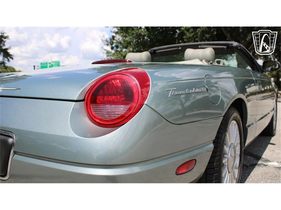 2004 Ford Thunderbird 11th Gen - Image 31 of 31