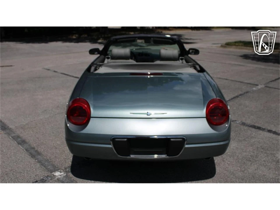2004 Ford Thunderbird 11th Gen - Image 14 of 31