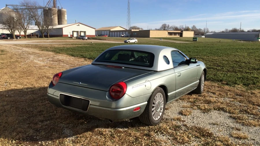 2004 Ford Thunderbird 11th Gen - Image 3 of 8