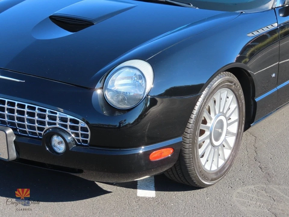 2004 Ford Thunderbird 11th Gen - Image 14 of 21