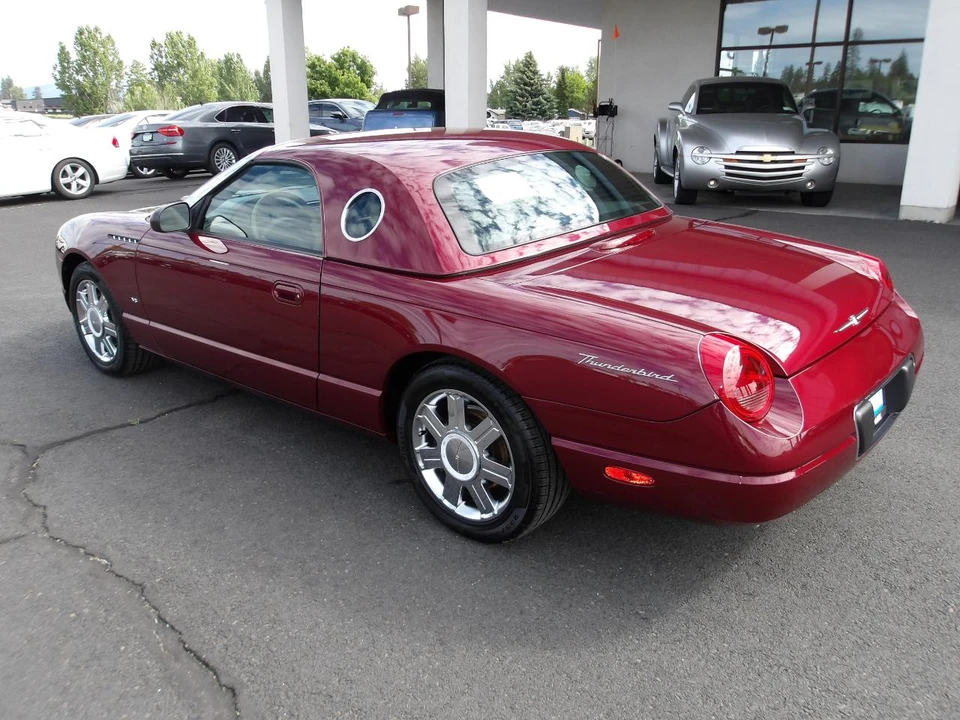 2004 Ford Thunderbird - Image 3 of 20