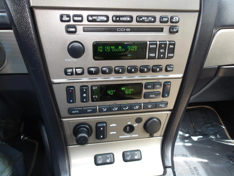 2004 Ford Thunderbird - Image 15 of 20