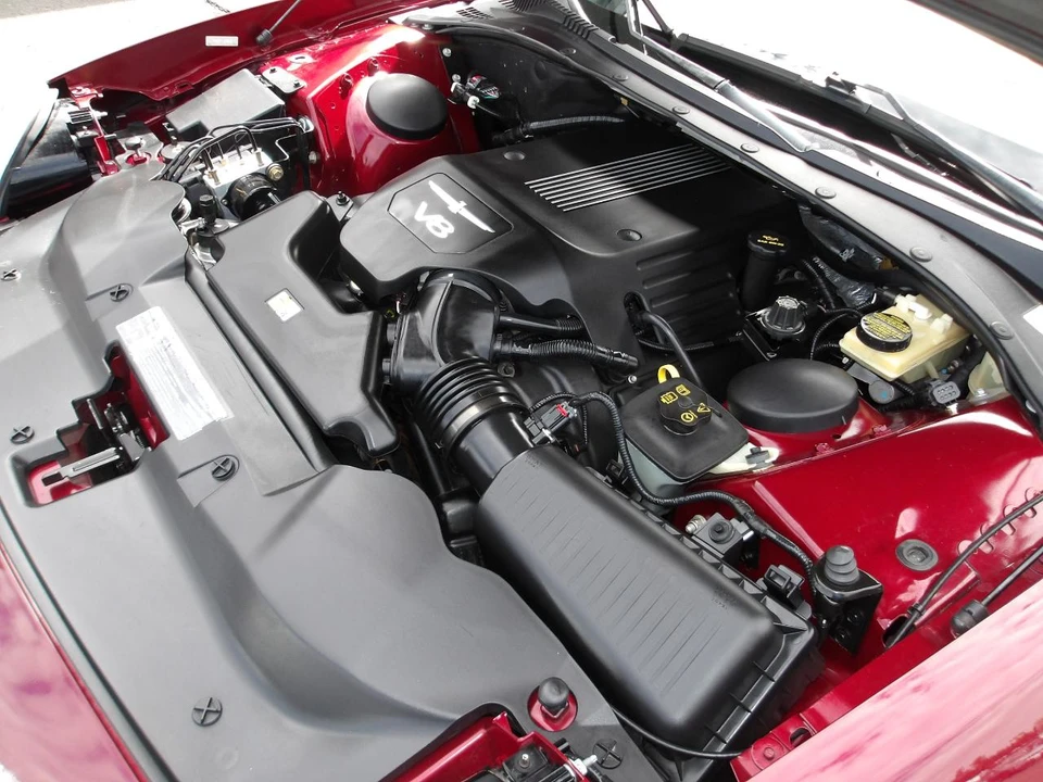 2004 Ford Thunderbird - Image 17 of 20
