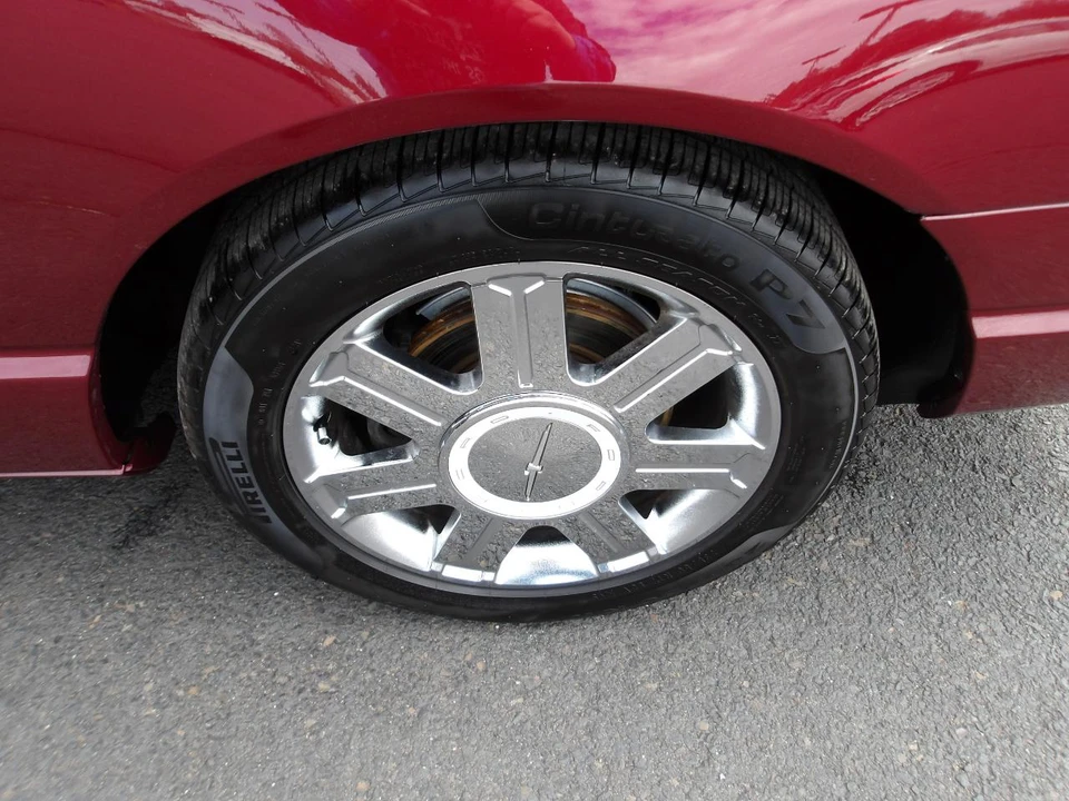 2004 Ford Thunderbird - Image 19 of 20